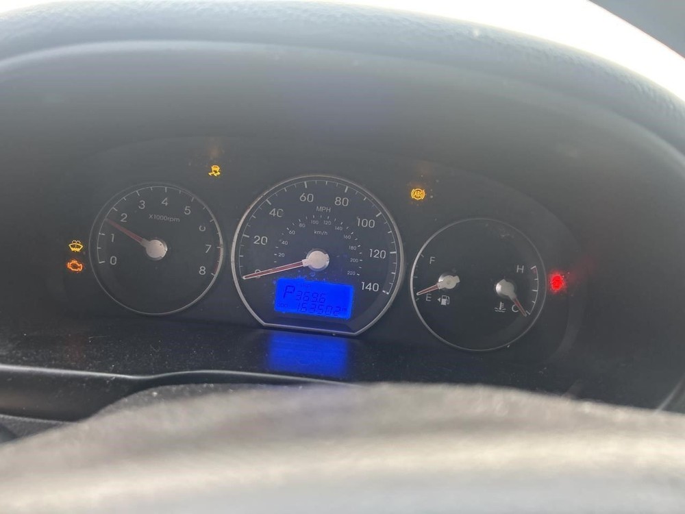 SANTA 2010 FE Glove Box OEM