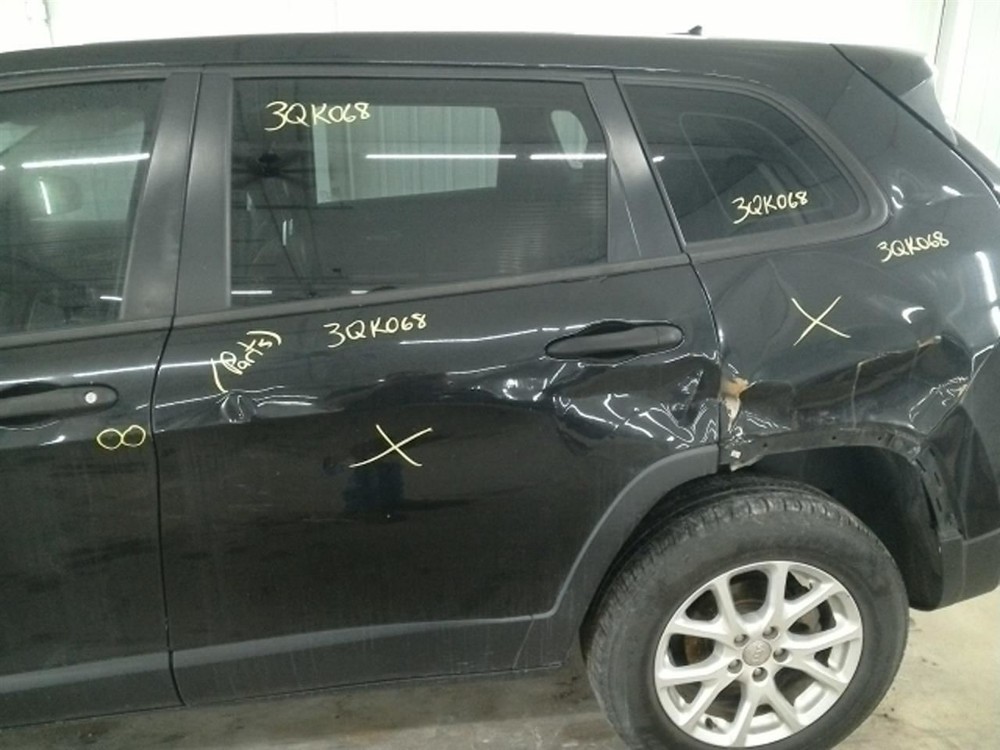 CHEROKEE 2014 Keys/Latches/Locks 104743600