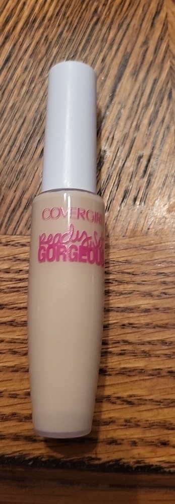 Covergirl Ready set Gorgeous Concealer (shade unknown)