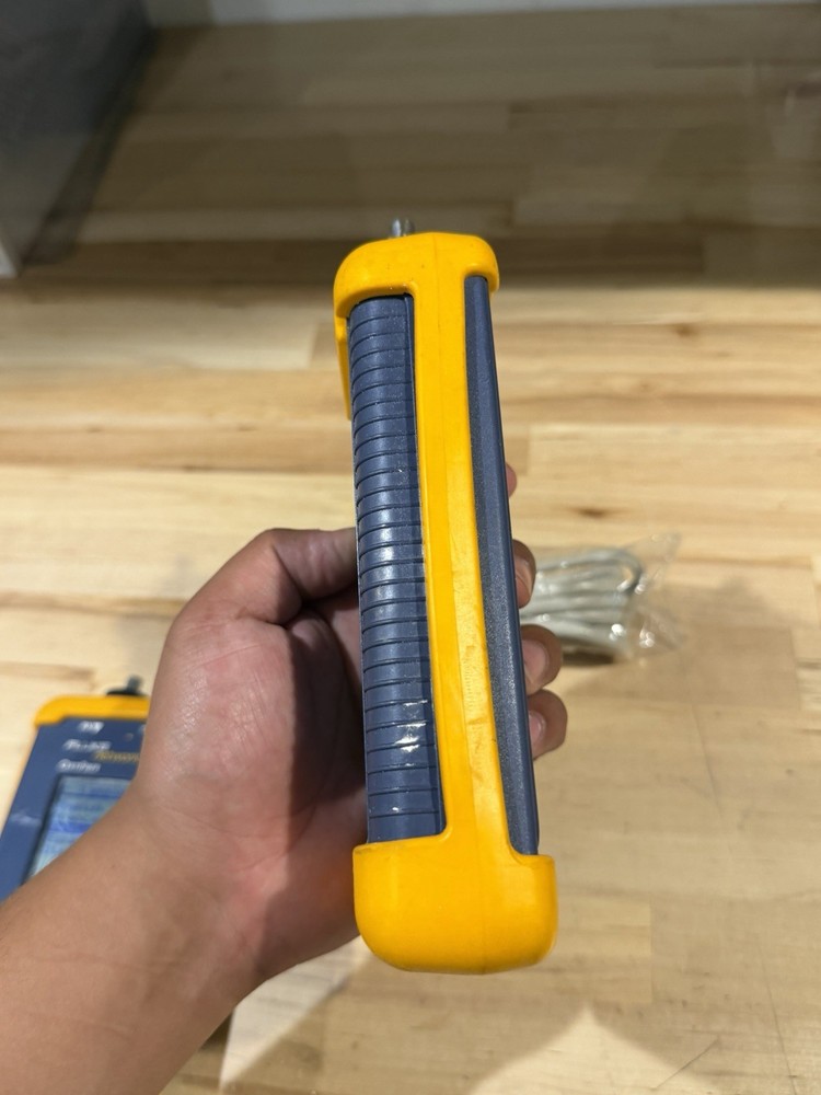 FLUKE NETWORKS CERTIFIBER ADVANCER MULTIMODE FIBER OPTIC CERTIFICATION TOOL