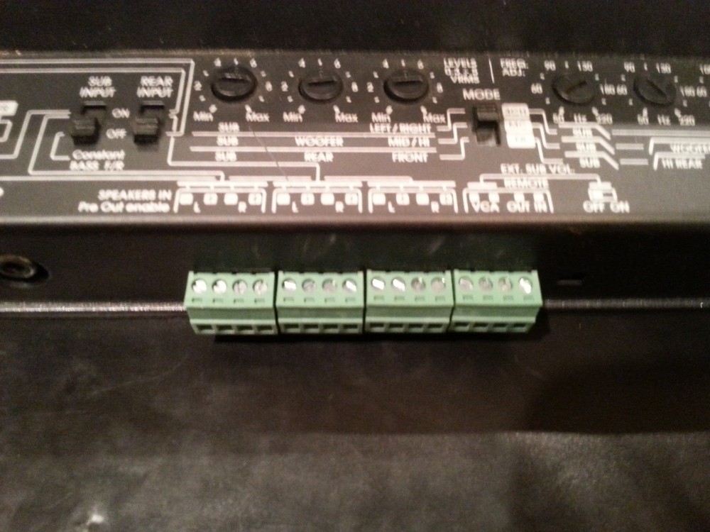 4-Pin Amplifier / Processor / Speaker / Power Plug AUDISON Bit One SRx VOCE SR