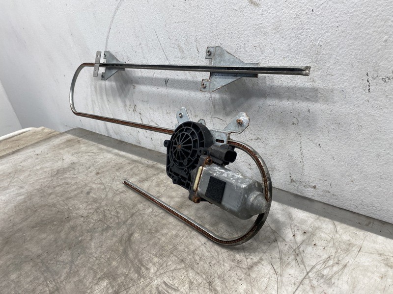 Kenworth T800 Window Regulator (621-10447)