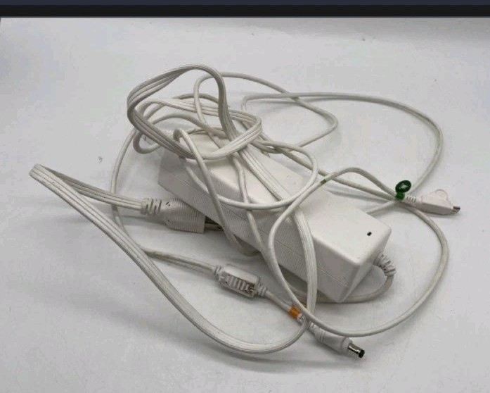 Clover C100 POS System and Clover Receipt Printer With 6 Rolls-READ DESCRIPTION