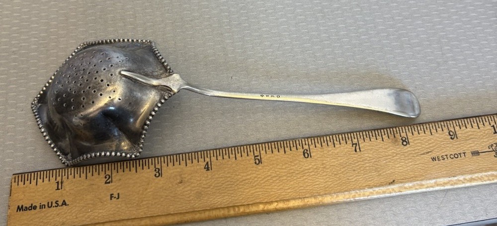 Victorian Antique Silverplated Tea Strainer Hexagon Bowl Colonial Bead Pattern