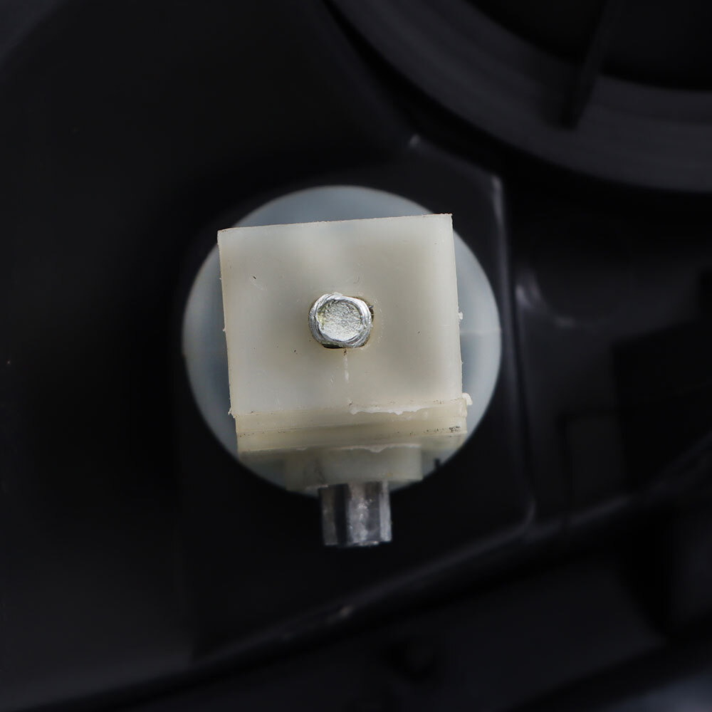 For 2004-2008 Chevy Malibu Replacement Headlights Headlamps Pair Left+Right