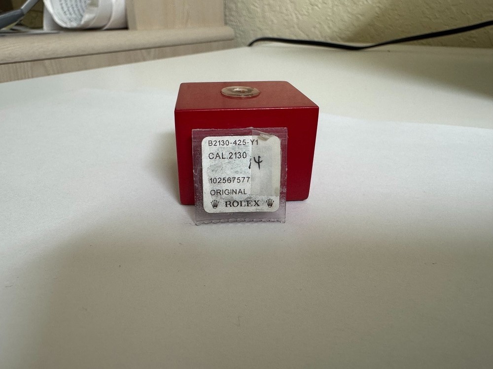 Genuine Rolex 2135 2130 425 Balance Roller  New open package