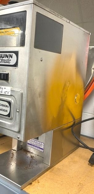 Coffee Grinder/ BUNN G-9 Hopper Precision Coffee Grinder