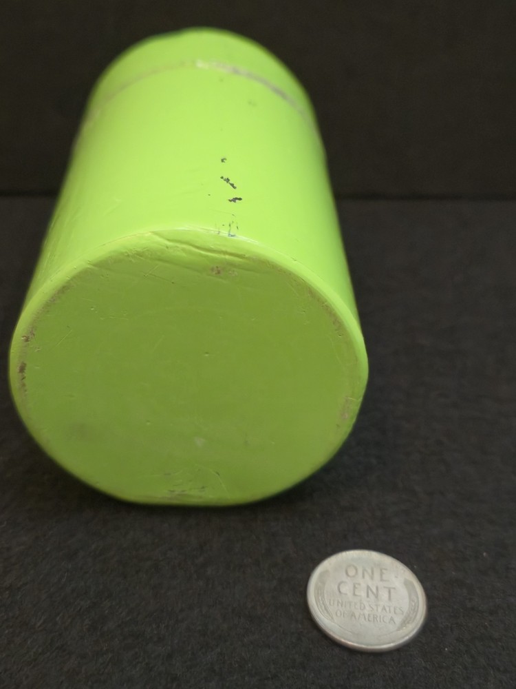 One Thick-walled Lead Pig for Shielding of Radioactive Source Materials
