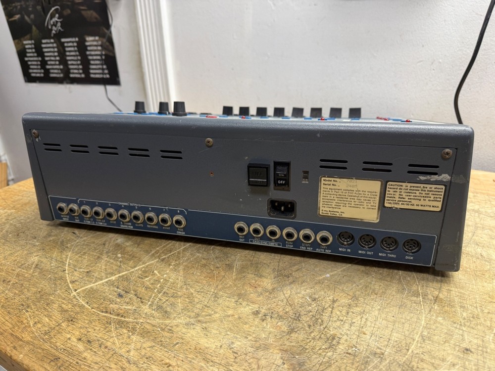 E-mu SP-12 Model 7021 Sampling Percussion/Drum Machine