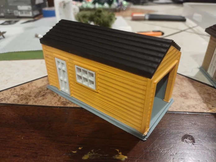 G Scale Single Car Garage