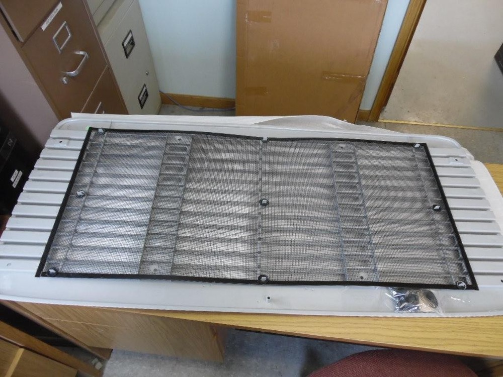 For 2000 UNKNOWN GRILLE , MN