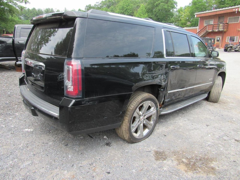 YUKONXL15 2016 Glove Box 1051468