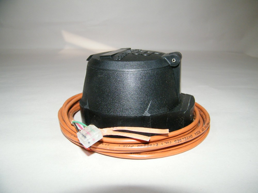 BADGER METER 1-1/2" MODEL 120 ABSOLUTE DIGITAL ENCODER 64501-013 WATER METER NEW