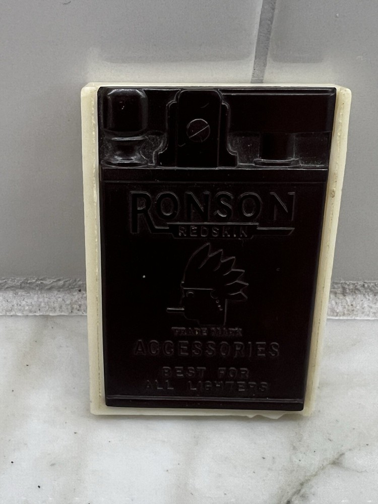 Vintage Ronson Plastikit Lighter Accessories Kit Case