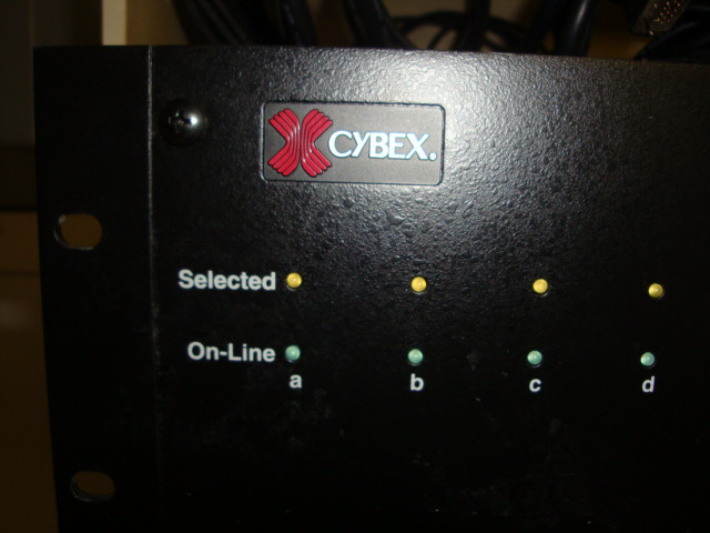 Cybex Rear Access KVM Switch XP4040 / XPST XPAC with cables