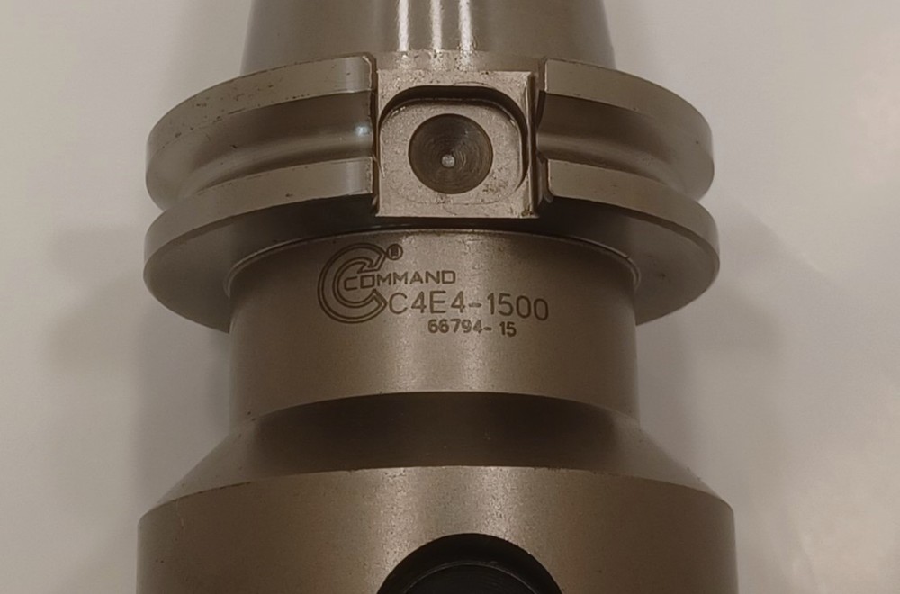 NEW COMMAND CAT 40 1-1/2" STRAIGHT TOOLHOLDER C4E4-1500