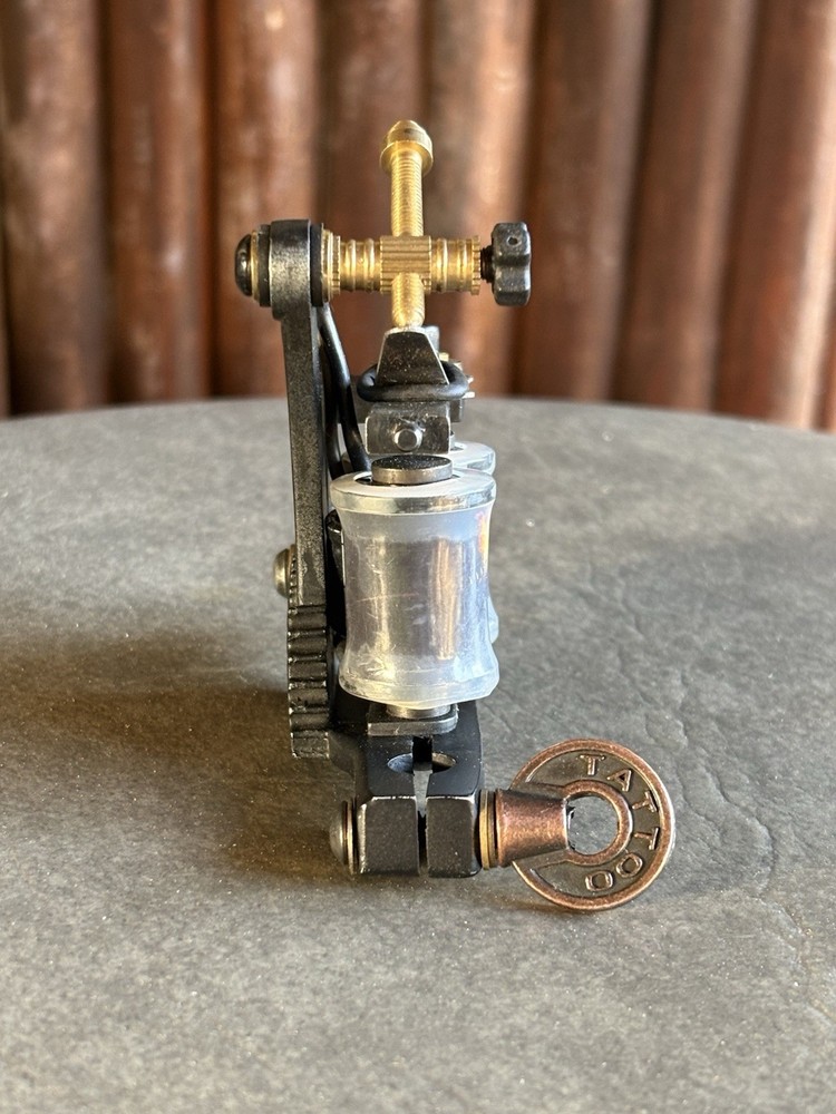 Customized tattoo coil machine