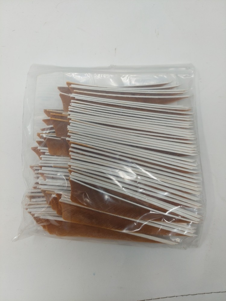100 Pack Gateway Feathers 4" Right Wing: Shield Desert Brown 400RSSDB-100
