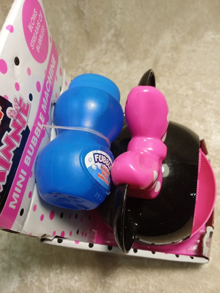 Minnie Mouse Mini Bubble Machine 2 oz Bubbles/ Disney junior