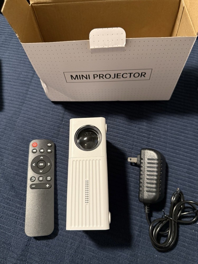 Mini Projector Z1 LED Portable White Desktop Projector