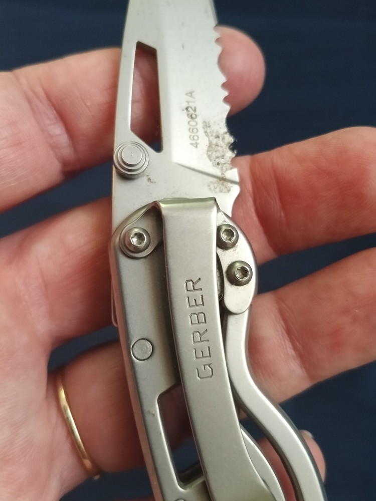 Gerber 4660514 Silver Pocket Knife