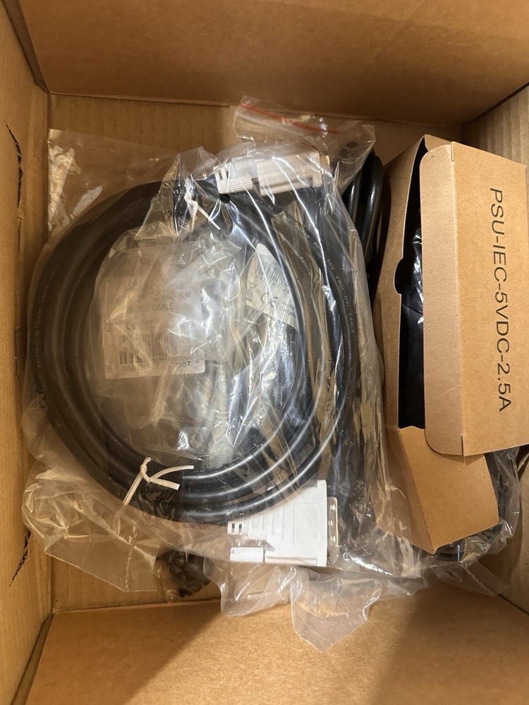 Black Box ACR101A-DVI Wizard IP DXS Gateway, Single Server, DVI-D