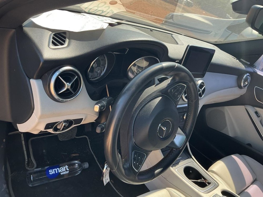 CLA250 2016 Glove Box 5008476