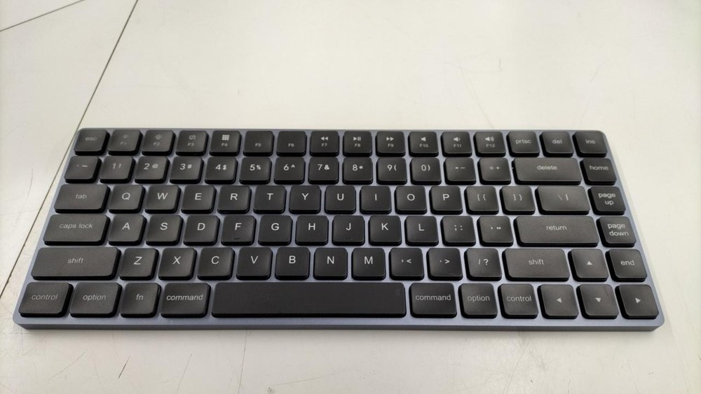 Keyboard Model LP85 VISSLES