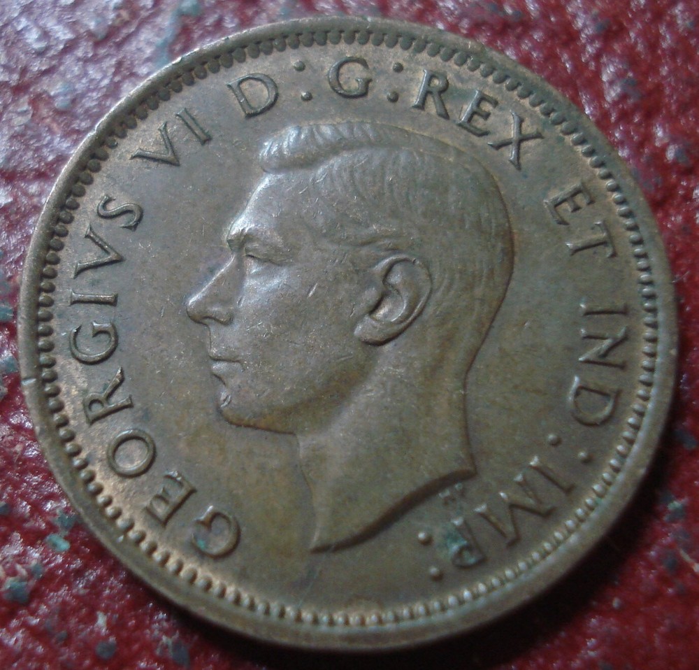 1939 CANADA SMALL CENT IN EF-AU CONDITION