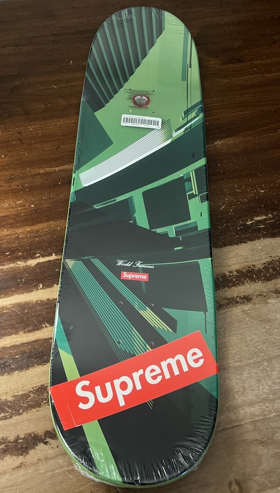 SUPREME FORMS SKATEBOARD (GREEN) SS23 (100% AUTHENTIC) (BRAND NEW)