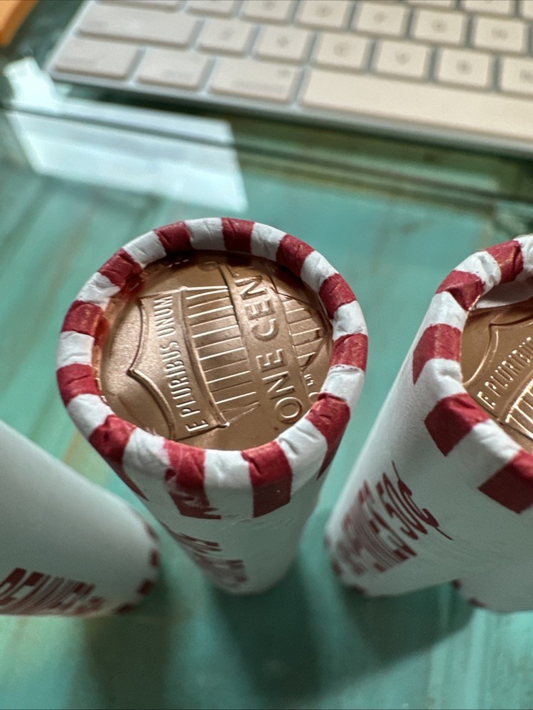 LINCOLN SHIELD CENT ROLL 50 COINS UNCIRCULATED UNKNOWN MINT. Shield On Both End.