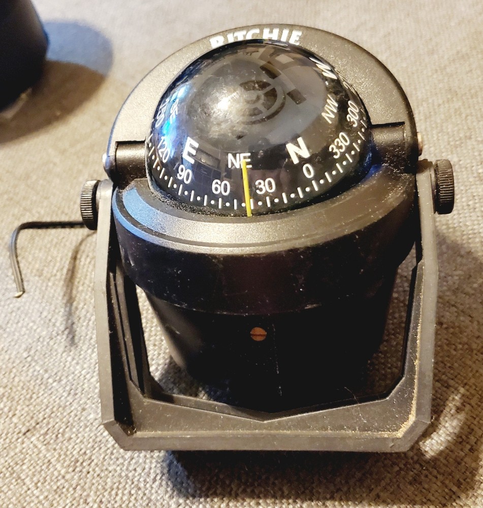 Ritchie B-51 Magnetic Compass Bracket-Mount Black 2.75" Diameter