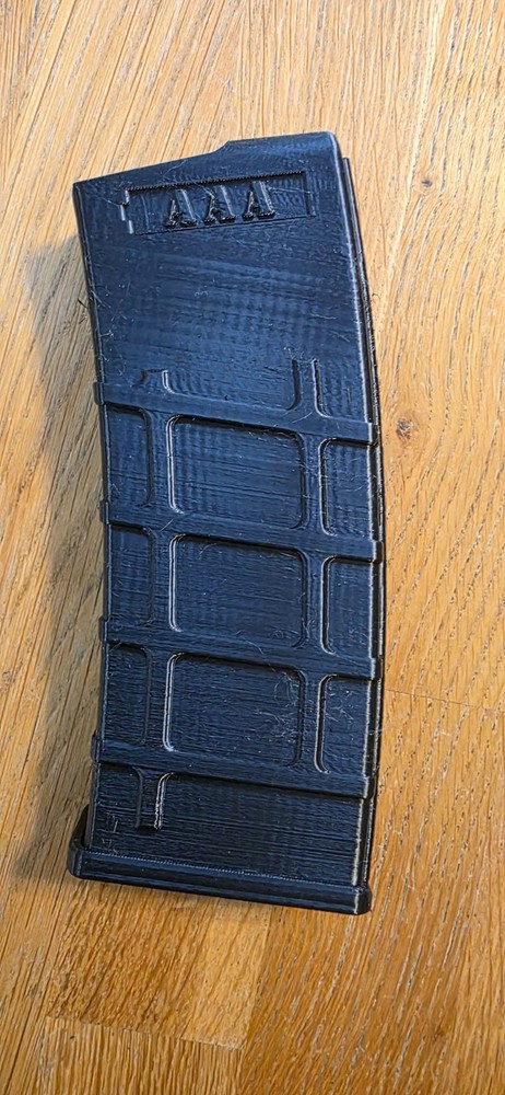 AR 15 Mag AAA Battery Holder