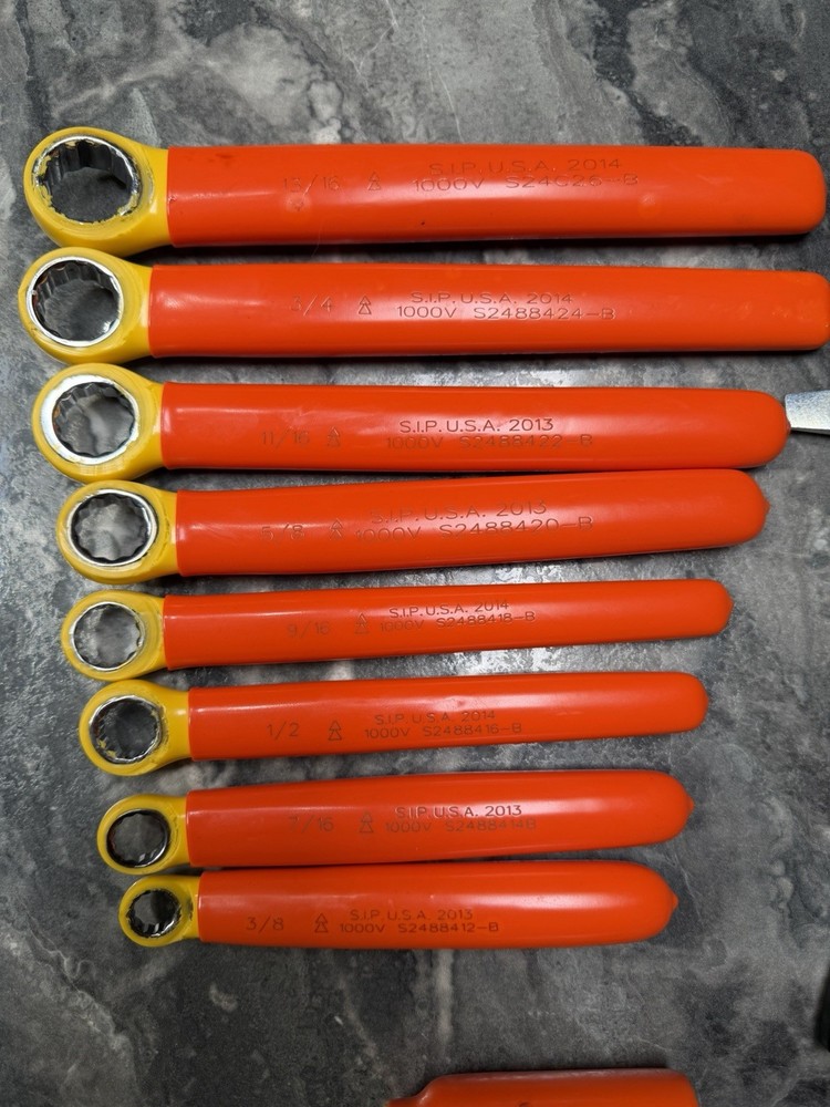 Salisbury Insulated Tools