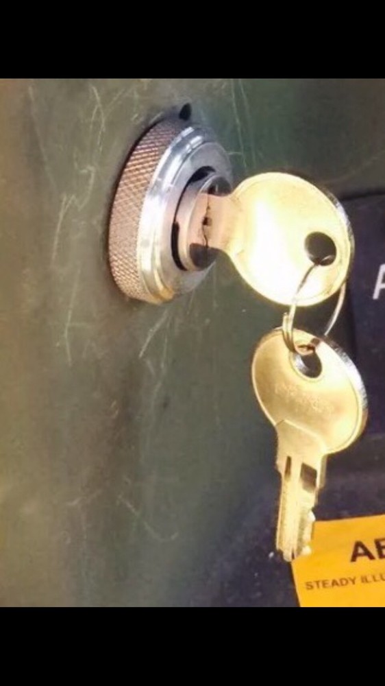 Replacement Keyed Ignition Switch Plug & Play fits HUMVEE M-Series M923a2 M925a2