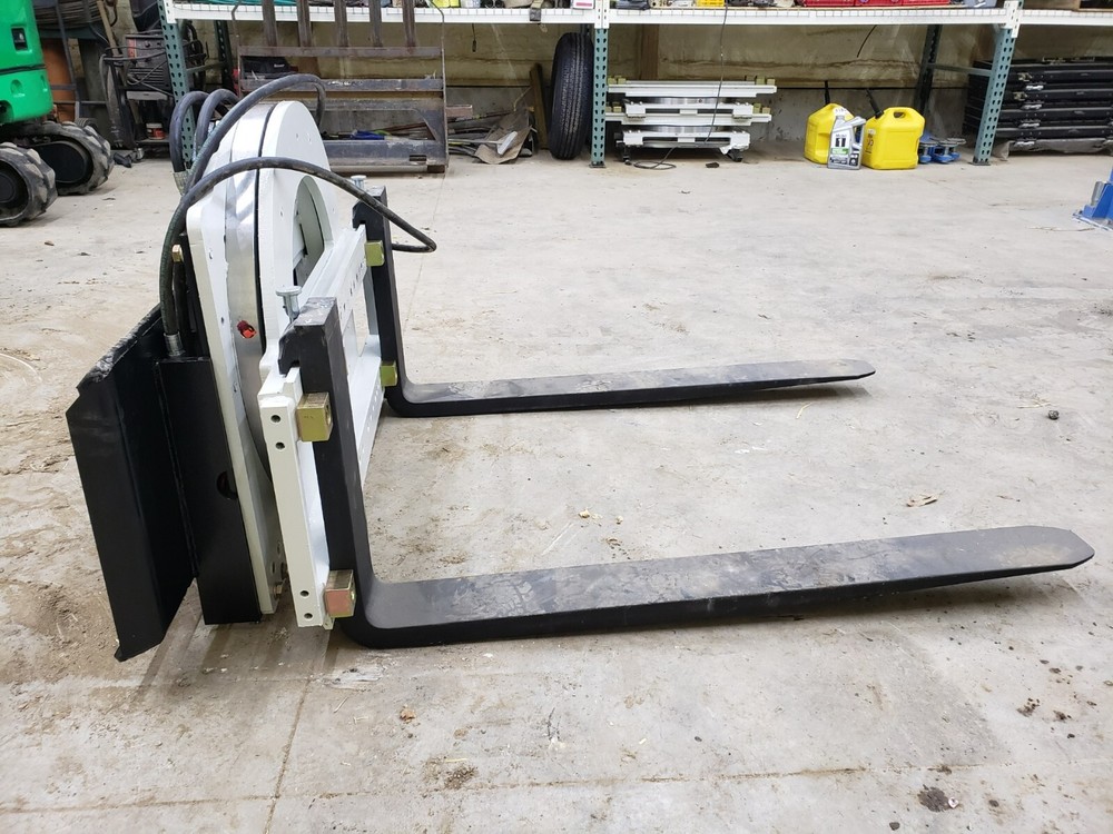 Skidsteer Bobcat fork rotator--- NEW WITH WARRANTY!!!