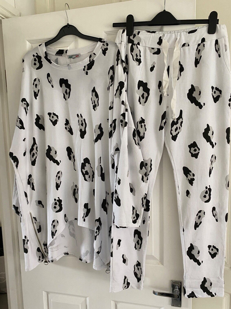 Made In Italy  Co-Ord  Top + Trousers One Plus Size White Leopard Print