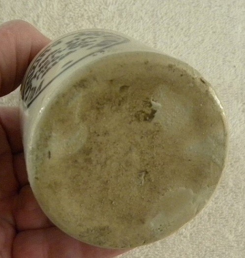 Vintage Vulcanizing Solution M&M Mfg. Co., Akron, Ohio Stoneware Bottle, Jug