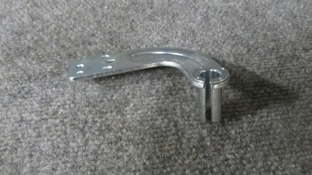 00622536 BOSCH REFRIGERATOR LEFT SIDE DOOR HINGE