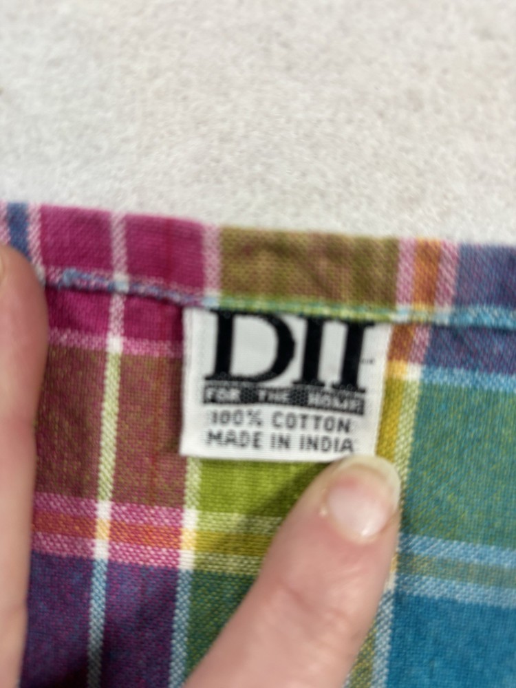 DII Plaid Tablecloth & 4 Napkins 100% Cotton Spring Summmer Easter 48” Square