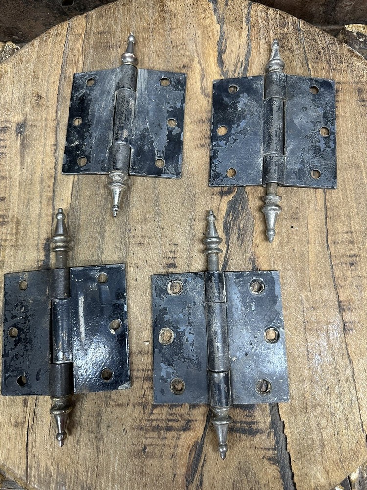 4 Antique Steeple hinges ￼