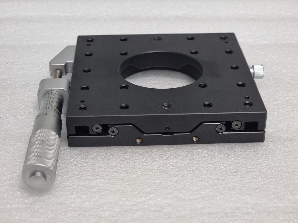 OptoSigma TDS-1201SH-M6 LINEAR Stage 120 x 120