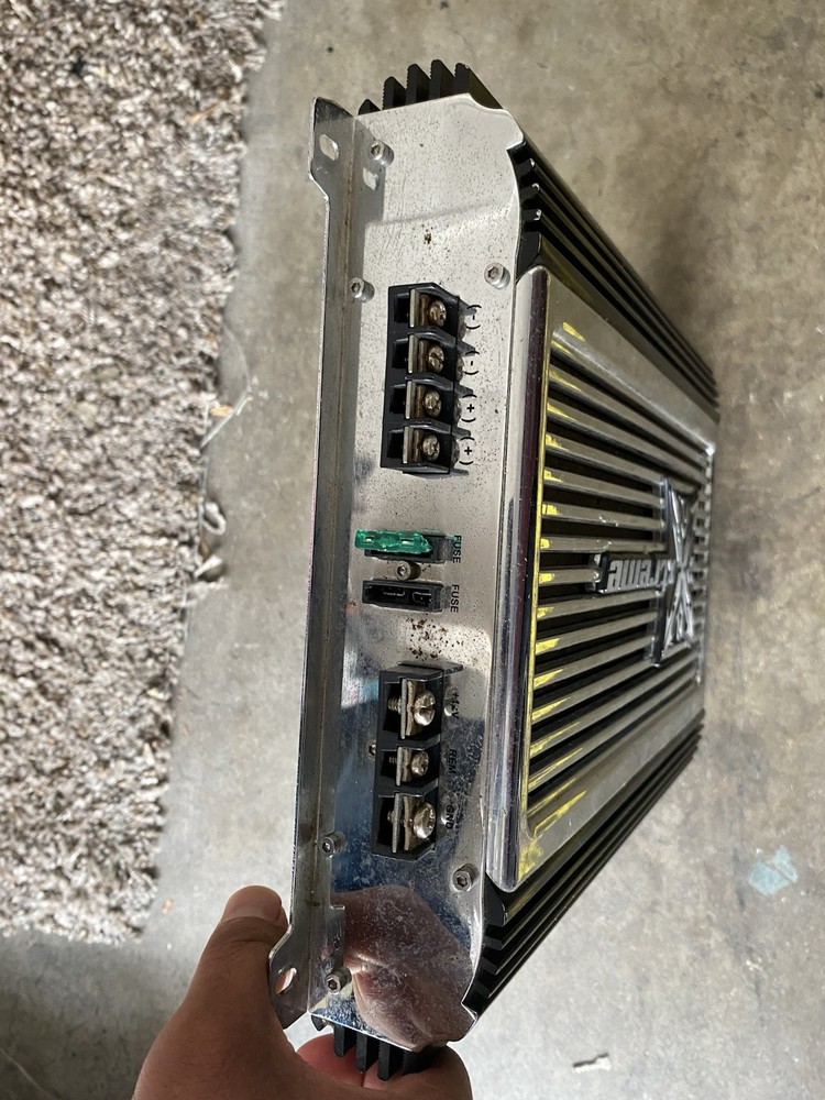 used car audio 4 channel amplifier