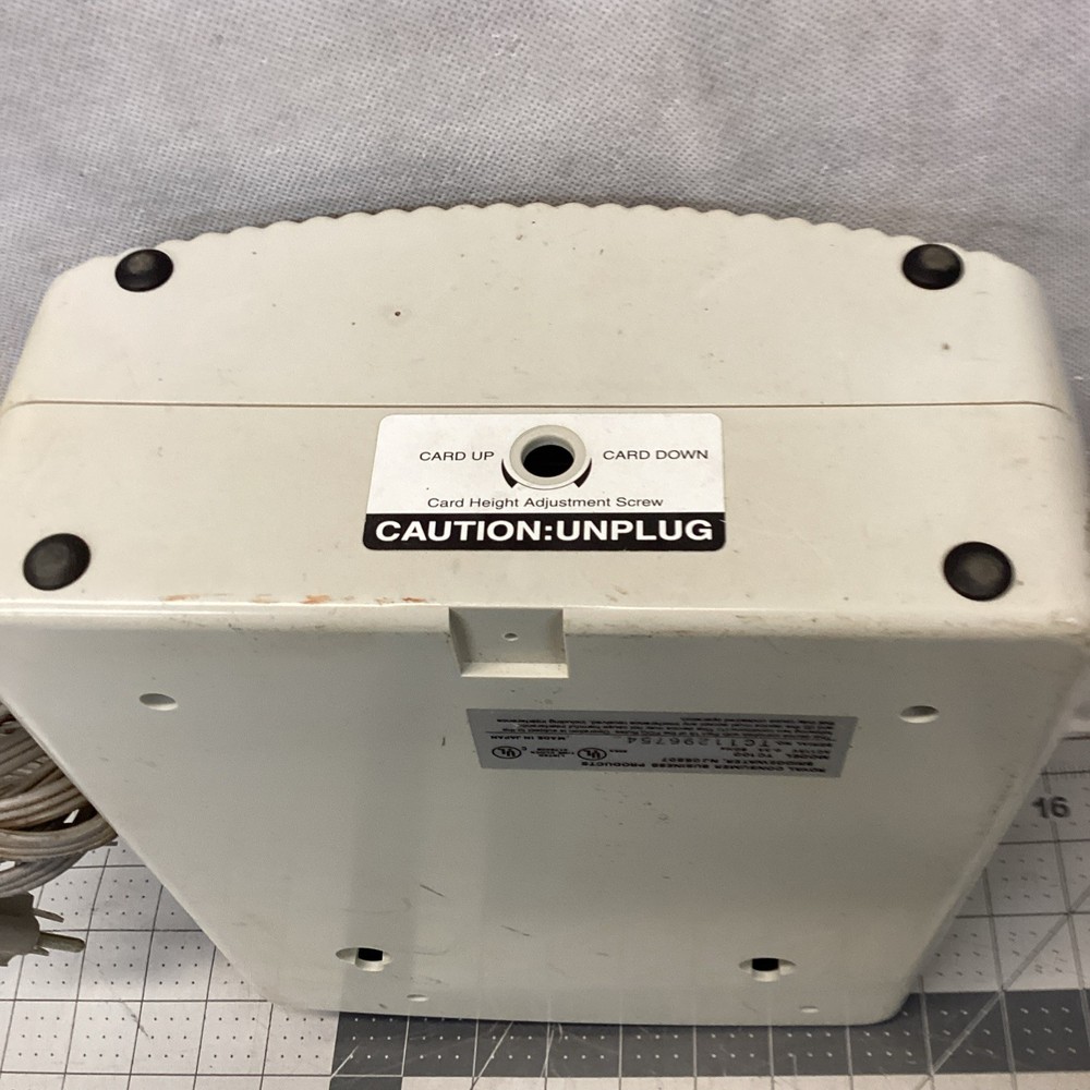 Royal Electronic Time Clock Time Master TC100 No Key Powers Up