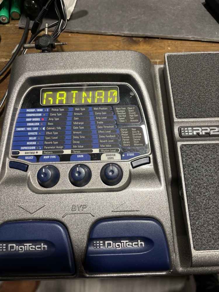 Dynamic! DIGITECH RP300 MODELING Guitar Processor