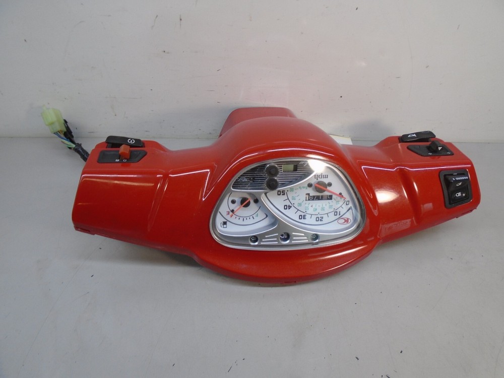 Speedometer Dash 3179 Miles for Kymco Like 50 2012 2 Stroke Engine KY11
