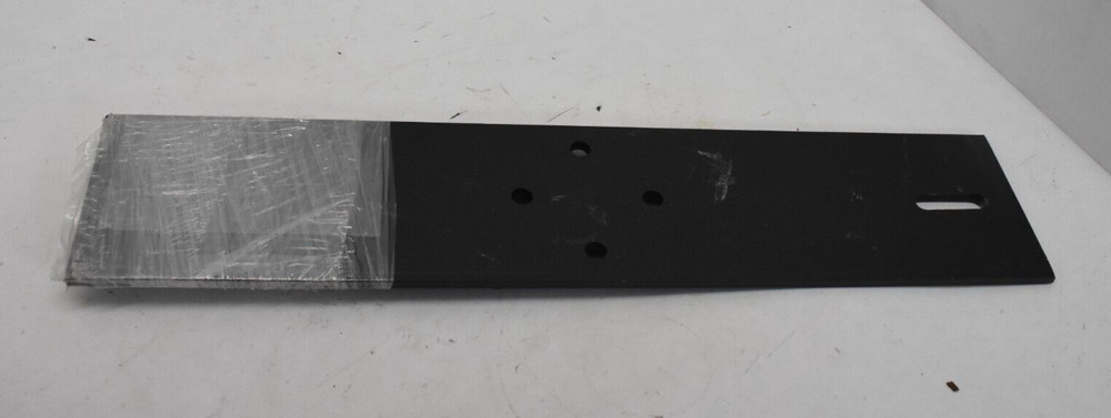 Cooper B-line Relay Rack Raceway Support Flat Kit Black 18" SB213318FB