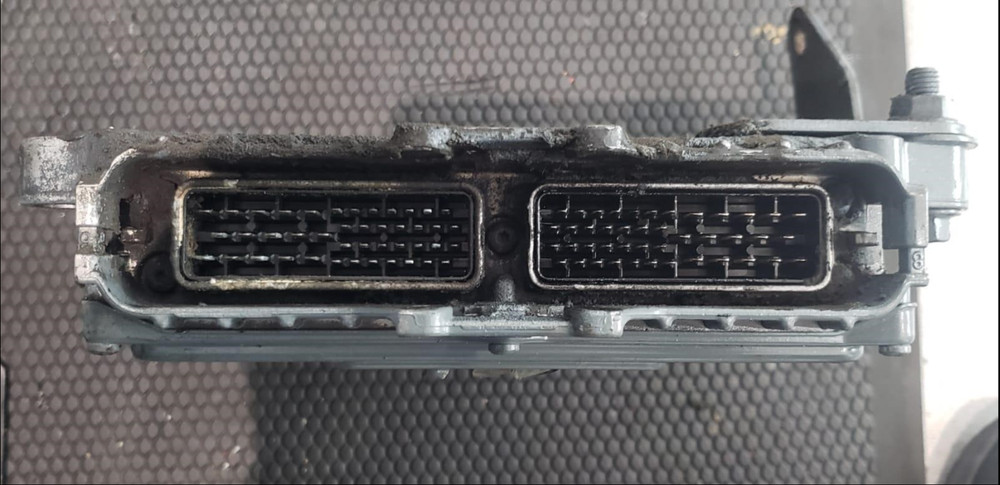 OEM 2004 Mack AMI Diesel Engine Control Module, ECM, ECU, 12MS530M