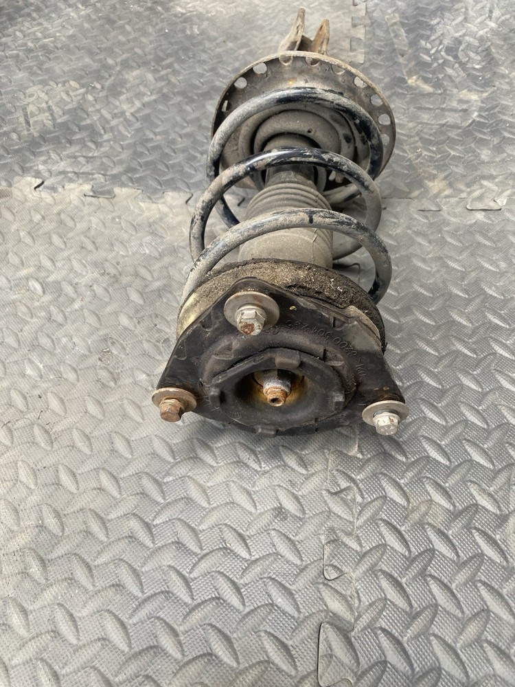 RENAULT CLIO MK3 FRONT SHOCK AND SPRING DRIVER SIDE 2010 MODEL