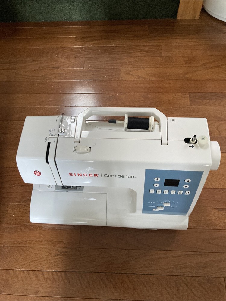 SINGER Confidence 7465 Sewing Machine Works READ